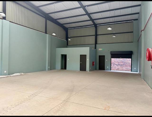 INDUSTRIAL PROPERTY TO RENT IN MAGNA VIA INDUSTRIAL